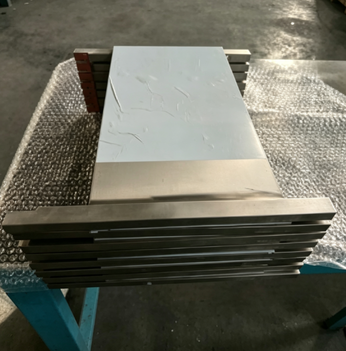 Sample：Titanium Cathodes