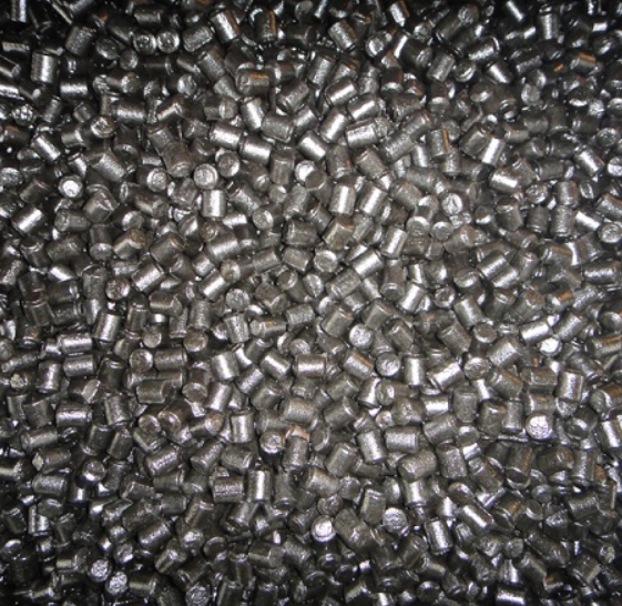 High chromium alloy casting and forging