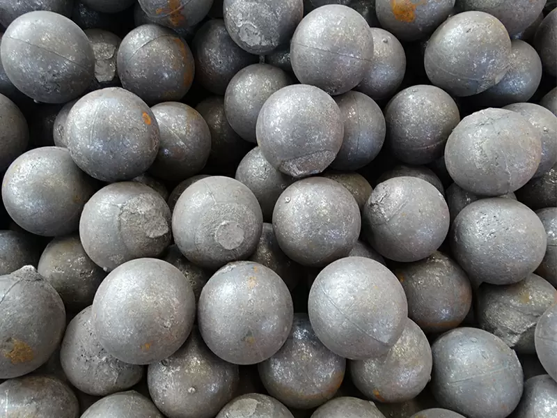 Low chrome alloy casting iron ball