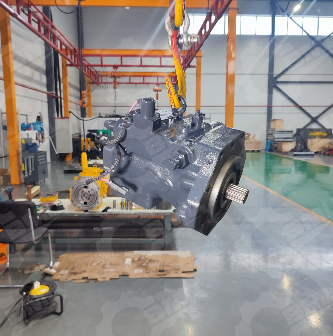 Komatsu Fan Hydraulic Pump D275A-5D 708-7W-00021