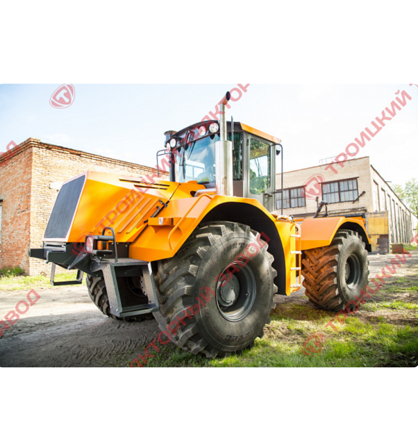 Tractor-tractor "STANISLAV-704" Classic
